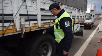 Kuzey Marmara Otoyolu'nda Kış Lastiği Denetimi Yapıldı