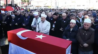 Pençe-Kilit Harekatı'nda şehit olan Piyade Uzman Çavuş Ahmet Köroğlu Giresun'da defnedildi
