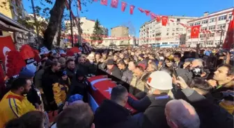 Pençe-Kilit Harekatı'nda şehit olan Piyade Uzman Çavuş Ahmet Köroğlu toprağa verildi