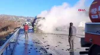 Burdur'da seyir halindeki tır yangında kullanılmaz hale geldi