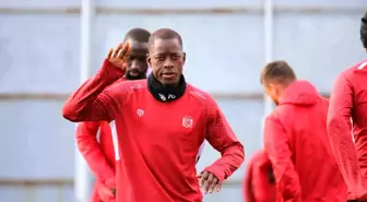 Sivasspor'un Kader Keita ile Yolları Ayrıldı