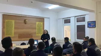 Besni Jandarma Personeli Tüberküloz Hastalığı Hakkında Bilgilendirildi