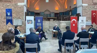 Bursa Büyükşehir Belediyesi Muradiye El Yazmaları Müzesi'nde söyleşi düzenledi