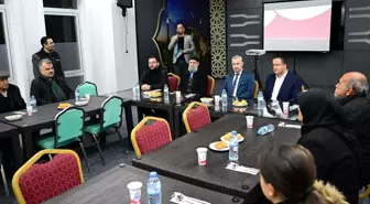 Yeşilyurt Belediye Başkanı Mehmet Çınar, 'Hal Hatır Buluşmaları' projesi kapsamında şehit ailelerini ağırladı