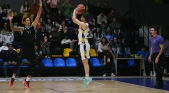 Kapaklıspor sahasında Çayırova Belediyespor'u 102-91 mağlup etti