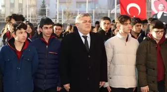 Kayseri ve Sivas'ta Pençe-Kilit Harekat bölgesinde şehit olan askerler için saygı duruşu yapıldı