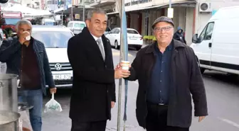 Koçarlı Belediyesi Soğuk Havada Çorba İkramı Yaptı