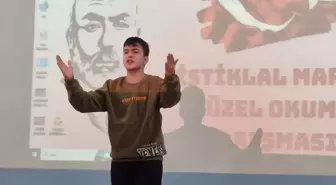 Giresun'un Yağlıdere ilçesinde İstiklal Marşı'nı Güzel Okuma yarışması düzenlendi