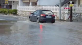 Karınca Deresi'nin taşıdığı atıklar Ören Plajı'nı çöplüğe çevirdi