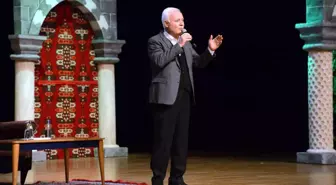 Diyarbakır Büyükşehir Belediyesi, Prof. Dr. Nihat Hatipoğlu ile Gönül Sohbetleri programını düzenledi