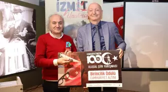 İzmit Belediyesi, Nazım Hikmet'i 122. doğum gününde anma etkinliği düzenledi