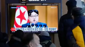 Kim Jong Un Güney, Güney Kore'nin esas düşman görülmesi için Anayasa değişikliği istedi