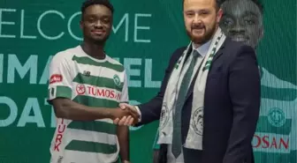 Konyaspor, Emmanuel Boateng ile sözleşme imzaladı