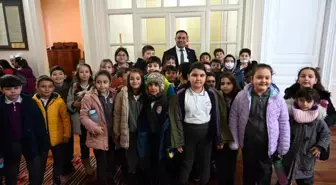 Biga'da öğrenciler kültürel gezilerle eğleniyor ve öğreniyor