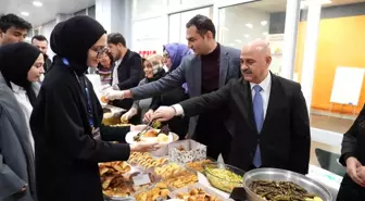 Düzce Belediyesi Öğrencilere Moral Desteği Verdi