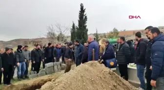 Alkollü sürücünün çarptığı motosiklet sürücüsü toprağa verildi