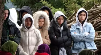 Trabzon'da tartıştığı kız arkadaşıyla intihar eden lise öğrencisi son yolculuğuna uğurlandı