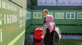 Talas Belediyesi tarafından düzenlenen 'Tıpkıbasım Mushaflar ve Kur'an-ı Kerim Sergisi' ziyaretçi akınına uğruyor