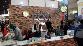 Yüreğir Belediyesi Çukurova Kitap Fuarı'nda Yerini Aldı