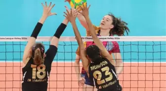 VakıfBank, Allianz Vero Volley Milano'yu mağlup ederek play-off turuna yükseldi
