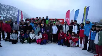 Erzincan'da Alp Disiplini Eleme Yarışları Ödül Töreniyle Son Buldu