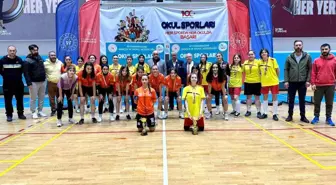Afyonkarahisar'da Genç Kızlar Futsal Müsabakaları Sonuçlandı