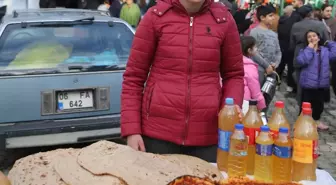 Hatay'da Ev Hanımlarının Düzenlediği Kermes Aile Ekonomisine Katkı Sağlıyor