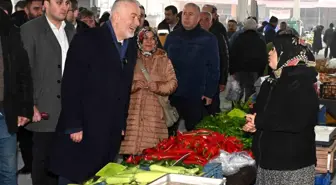 Isparta Belediye Başkanı Şükrü Başdeğirmen, Davraz Mahallesi Kapalı Pazaryerinin açılışını gerçekleştirdi
