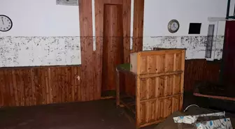 Kaş'ta Sağanak Sonucu Cami Su Baskınına Uğradı