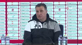 Mustafa Kaplan: 'Halı sahada yemeyeceğimiz goller yedik'
