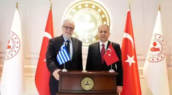 İçişleri Bakanı Ali Yerlikaya, Yunanistan Denizcilik ve Ada Politikaları Bakanı Christos Stylianides'i kabul etti