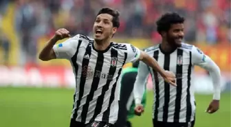 Salih Uçan, Beşiktaş'ta Gol Katkısı Rekorunu Kırdı