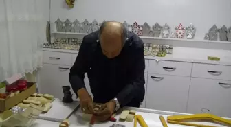 73 yaşındaki adam kavak ağaçlarından süs eşyası yaparak köyün ihtiyaçlarını karşılıyor