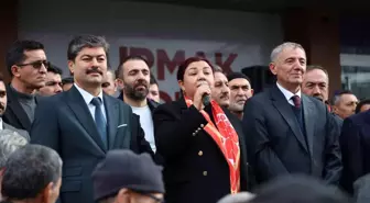AK Parti'nin Kırşehir Belediye Başkan Adayı Osman Arslan, dualarla karşılandı