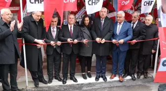 CHP Genel Başkan Yardımcısı Erhan Adem, Niğde Belediyesini Genel Başkanlarına hediye edeceklerini söyledi