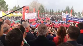 Gaziantep'te, başkanlığa 3'üncü kez aday gösterilen Şahin'e coşkulu karşılama