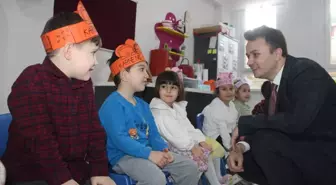 Sinop'un Gerze ilçesinde öğrenciler karnelerini alarak yarıyıl tatiline başladı