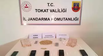 Tokat'ta Uyuşturucu ve Silah Operasyonu: Çok Sayıda Madde ve Silah Ele Geçirildi