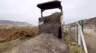 Turhal Belediyesi Asfalt Atıklarını Geri Dönüştürerek Yeni Yollar İnşa Ediyor