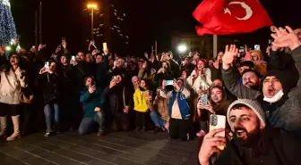 Türkiye'nin İlk Astronotu Alper Gezeravcı'nın Uzay Yolculuğu Heyecanla Takip Edildi