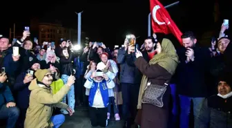 Türkiye'nin ilk astronotu Alper Gezeravcı'nın uzay yolculuğu heyecanla takip edildi