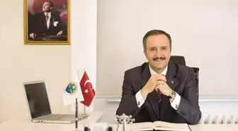 AK Parti Küçükçekmece Belediye Başkan adayı Aziz Yeniay oldu