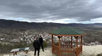 Tokat Başçiftlik ilçesinde park ve bahçelerde çalışmalar sürüyor