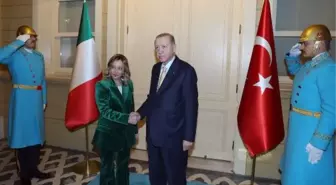 Cumhurbaşkanı Erdoğan, İtalya Başbakanı Meloni'yi kabul etti