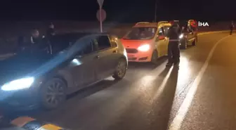 Edirne'de asayiş ve trafik uygulaması: Araçlar didik didik arandı