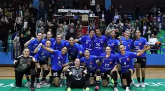 Armada Praxis Yalıkavak, EHF Kadınlar Avrupa Kupası'nda çeyrek finale yükseldi