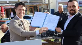 Çanakkale'nin Gelibolu ilçesinde Evreşe Belediyesi ile Hizmet-İş Sendikası arasında toplu iş sözleşmesi imzalandı