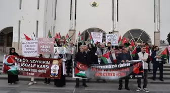 Mersin'de Sağlık Çalışanları İsrail'in Gazze Saldırılarına Tepki Gösterdi