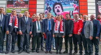Samsunspor'un efsane kaptanı Emin Kar'ın adı bir sokağa verildi