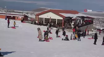 Abalı Kayak Merkezi Karne Hediyesi Olarak Kızakla Kaydılar